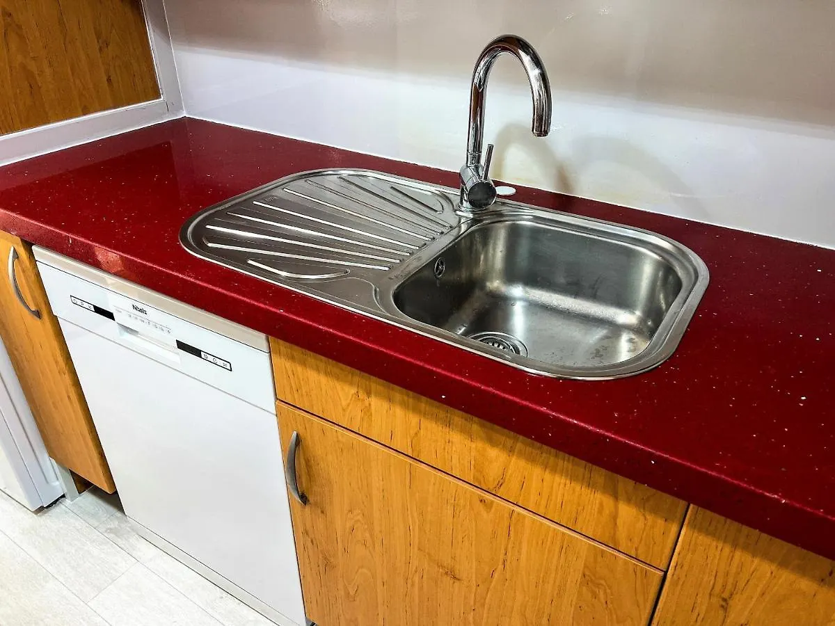 Vivalidays Stephane - Fenals - Lloret De Mar Apartmán